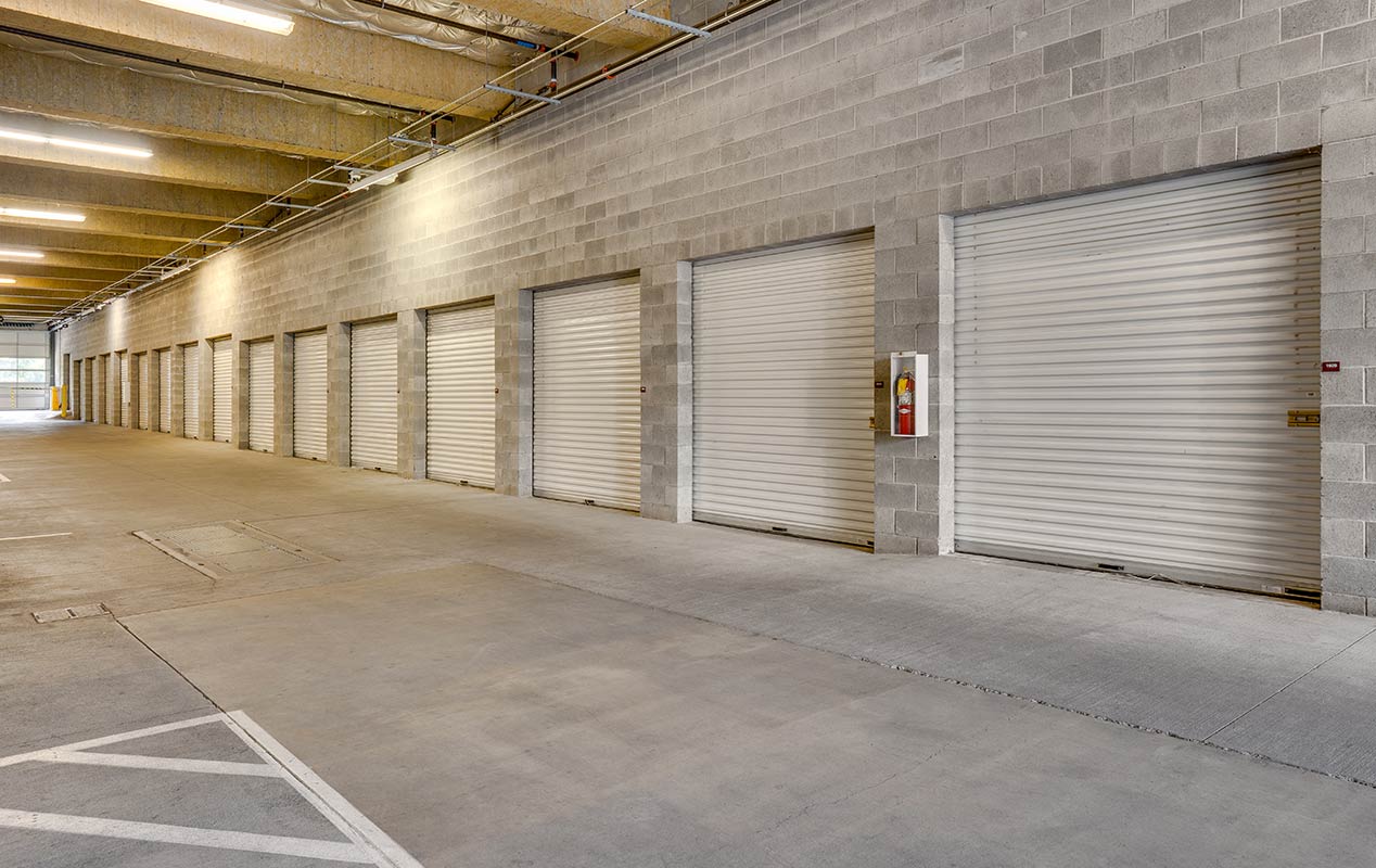Drive up units with easy loading & unloading access.