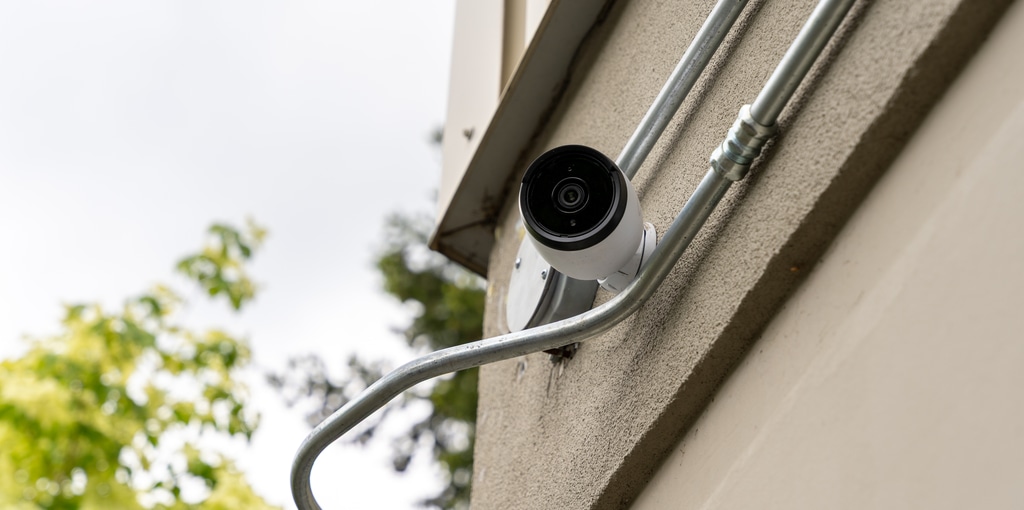 SecureSpace Self Storage Tukwila security camera